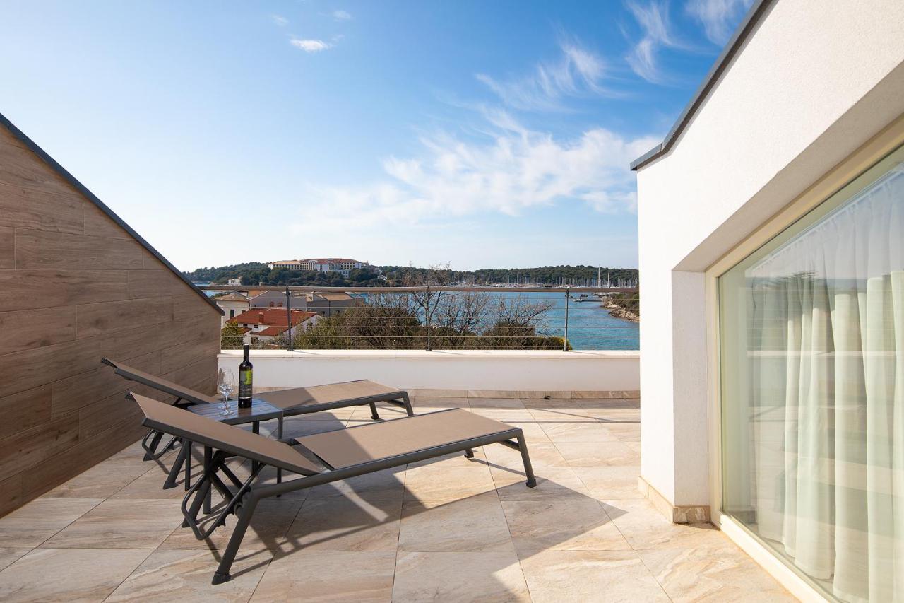 Apartman Damjan Pjescana Uvala Exterior photo