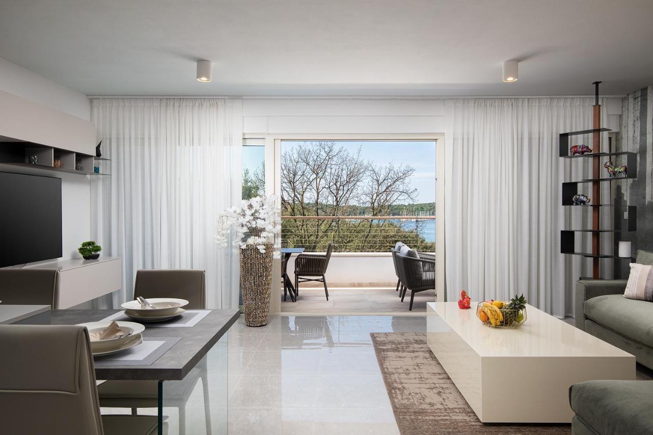 Apartman Damjan Pjescana Uvala Exterior photo